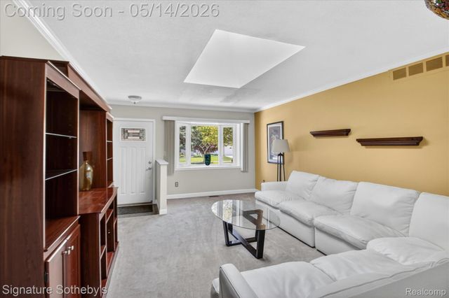 24563 Kings Pointe, Novi, MI 48375