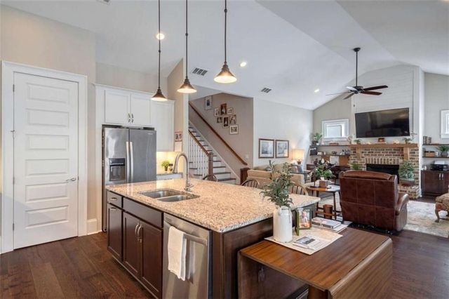 4082 Greenleffe Drive, Statham, GA 30666