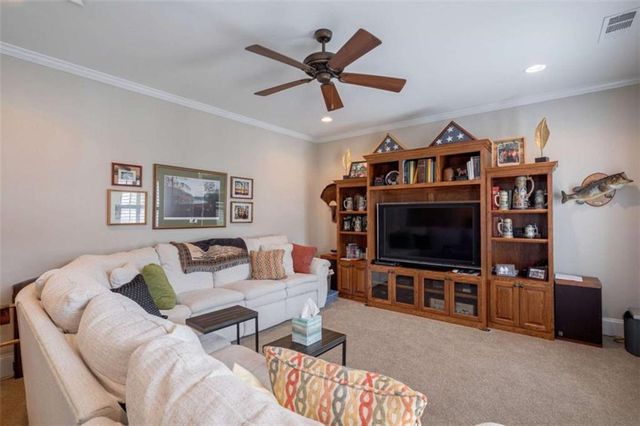 4082 Greenleffe Drive, Statham, GA 30666