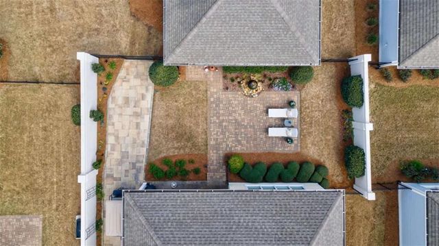 4082 Greenleffe Drive, Statham, GA 30666