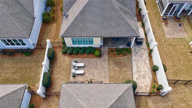 4082 Greenleffe Drive, Statham, GA 30666