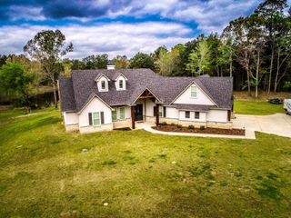 845 FM 31, De Berry, TX 75639