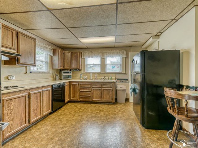 4973 N Dixie Highway, Newport, MI 48166