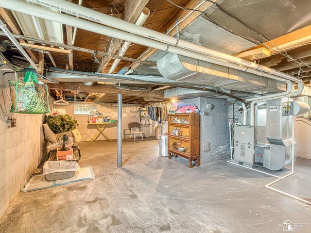 4973 N Dixie Highway, Newport, MI 48166