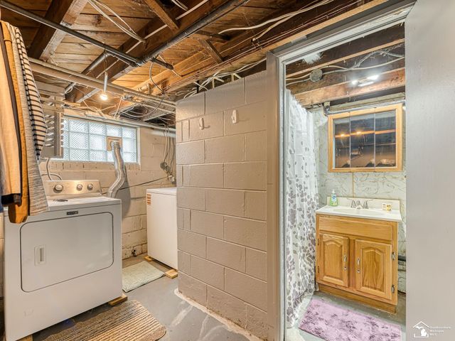 4973 N Dixie Highway, Newport, MI 48166