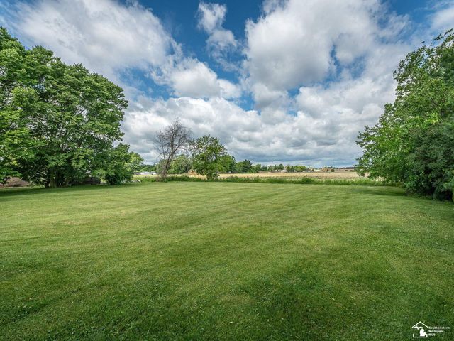 4973 N Dixie Highway, Newport, MI 48166