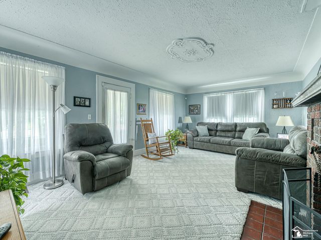 4973 N Dixie Highway, Newport, MI 48166