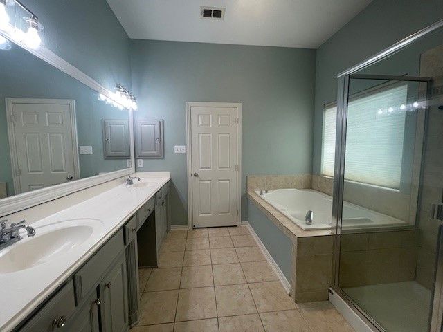 8525 Hudson Street, North Richland Hills, TX 76180