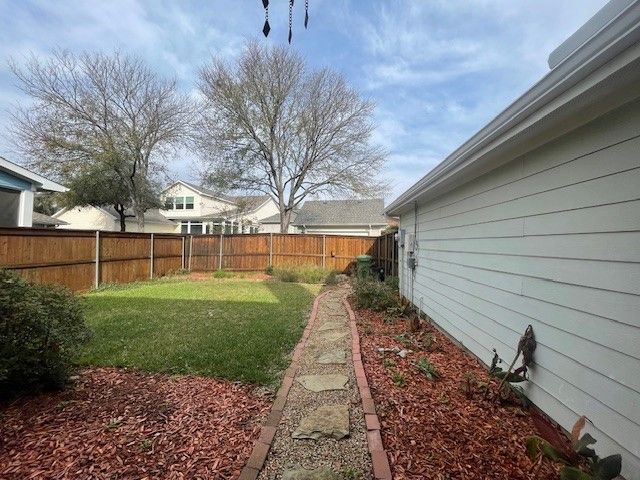 8525 Hudson Street, North Richland Hills, TX 76180