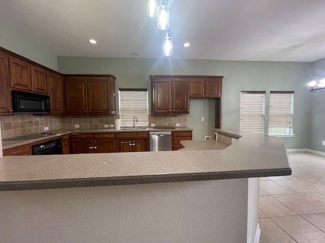 8525 Hudson Street, North Richland Hills, TX 76180