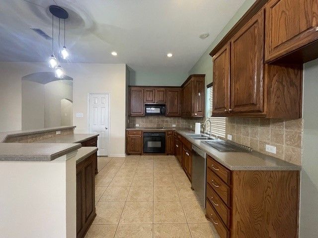 8525 Hudson Street, North Richland Hills, TX 76180