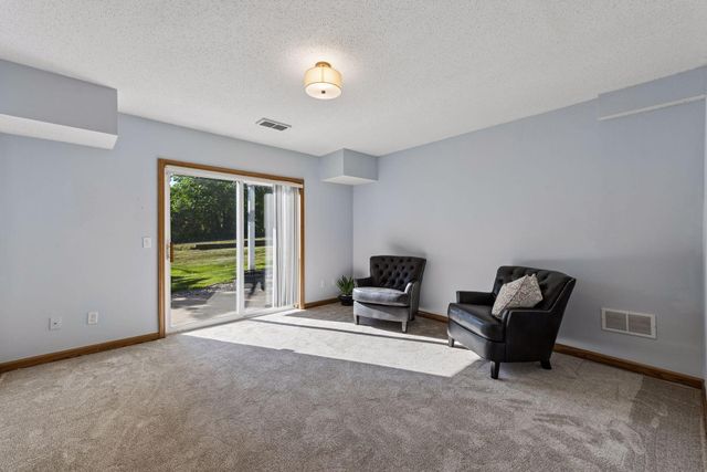 3327 Glynwater Trail NW, Prior Lake, MN 55372
