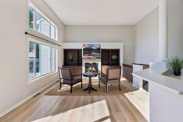 3327 Glynwater Trail NW, Prior Lake, MN 55372