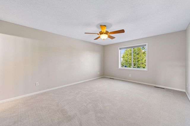 3327 Glynwater Trail NW, Prior Lake, MN 55372