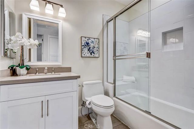 3922 W 242nd Street, Torrance, CA 90505