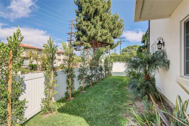 3922 W 242nd Street, Torrance, CA 90505