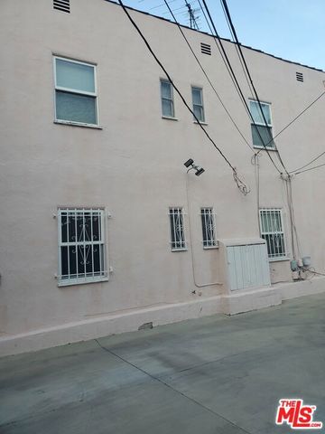 6152 Orange Street, Los Angeles, CA 90048