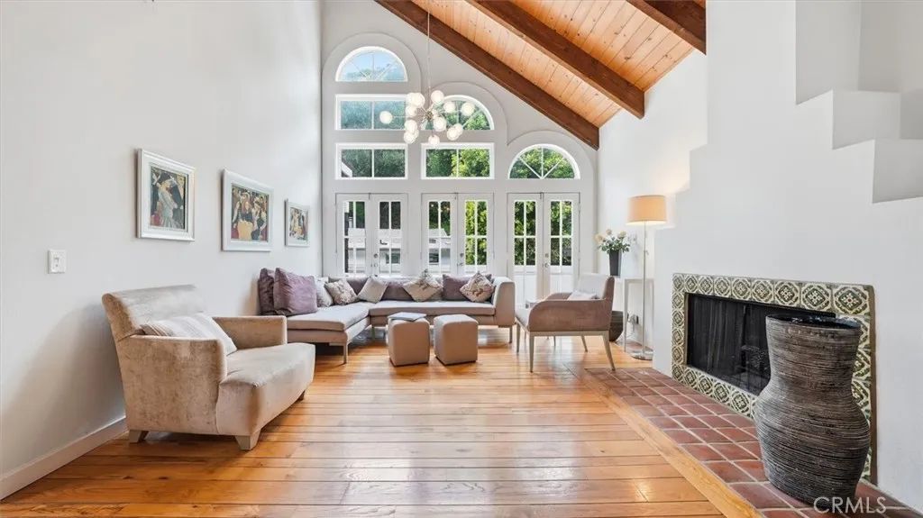 9856 Portola Drive, Beverly Hills, CA 90210