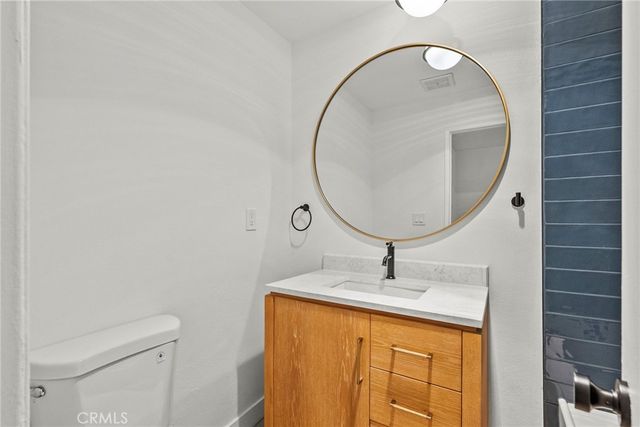 5400 Newcastle, Encino, CA 91316