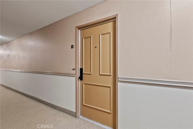 5400 Newcastle, Encino, CA 91316