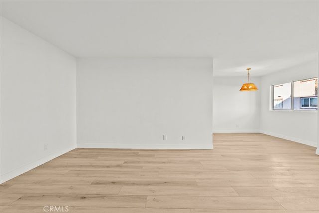 5400 Newcastle, Encino, CA 91316