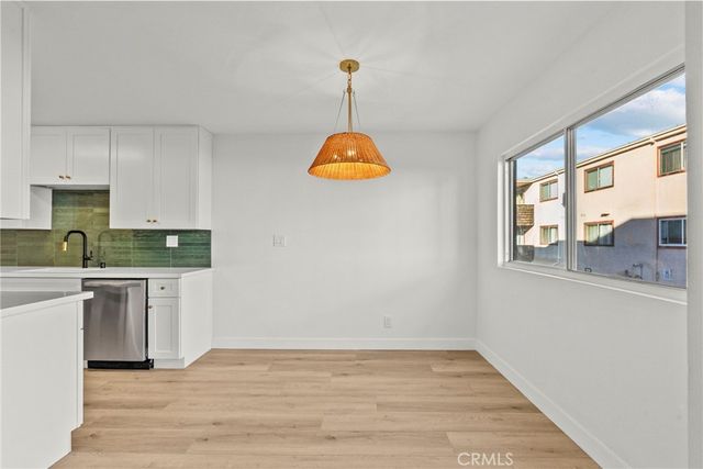 5400 Newcastle, Encino, CA 91316