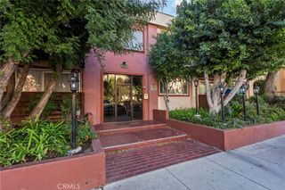 5400 Newcastle 12, Encino, CA 91316