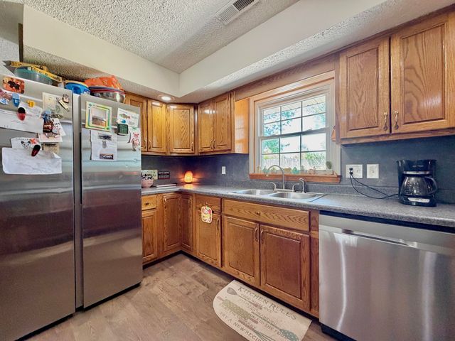 202 Willa Drive, Monticello, KY 42633