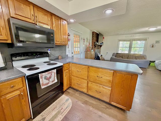 202 Willa Drive, Monticello, KY 42633