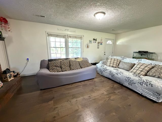 202 Willa Drive, Monticello, KY 42633