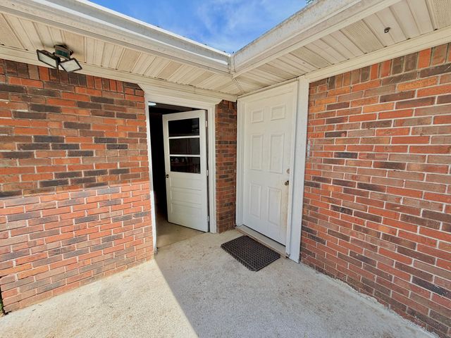 202 Willa Drive, Monticello, KY 42633