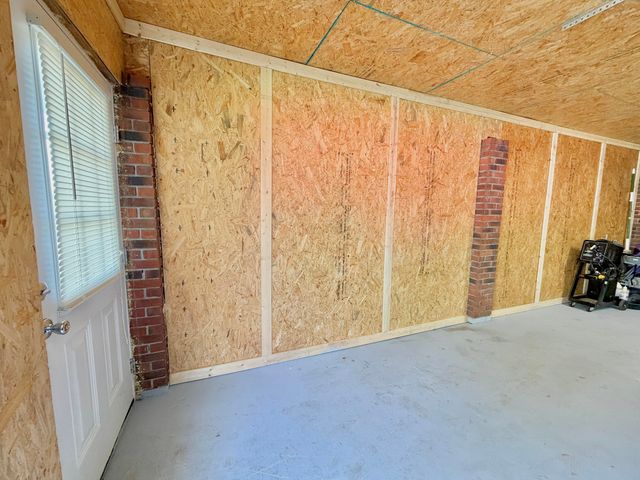 202 Willa Drive, Monticello, KY 42633