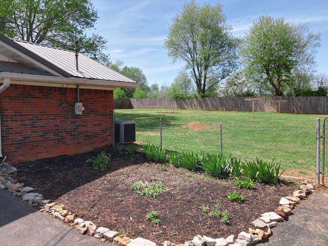 202 Willa Drive, Monticello, KY 42633