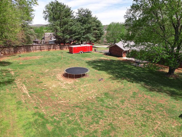 202 Willa Drive, Monticello, KY 42633