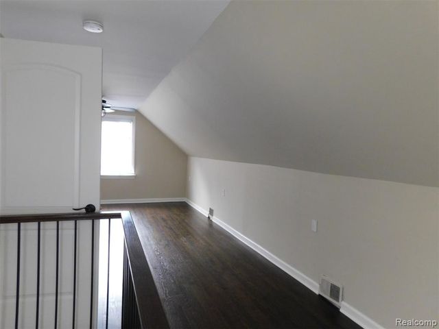 1524 Emmons Avenue, Birmingham, MI 48009