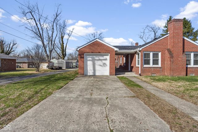 201 N East Street, Pendleton, IN 46064