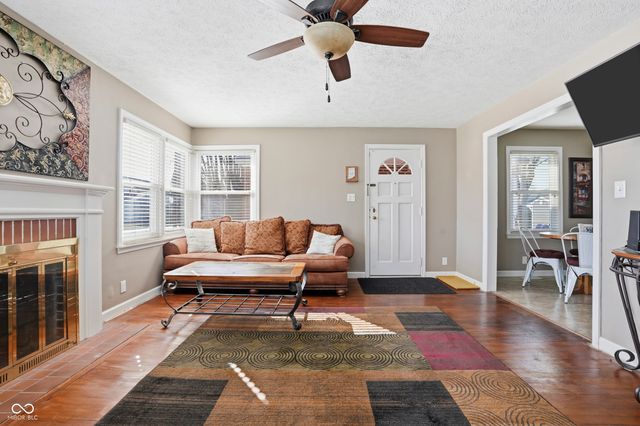 201 N East Street, Pendleton, IN 46064