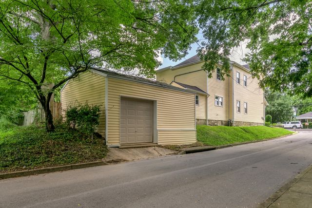 218 E Second Street, Frankfort, KY 40601