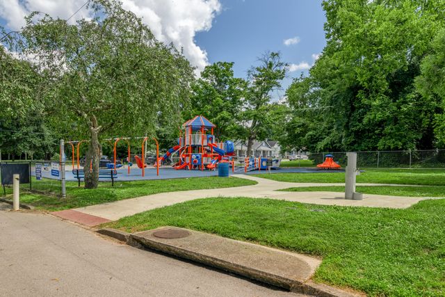 218 E Second Street, Frankfort, KY 40601