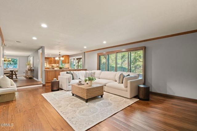 2533 Canyon View Lane, Pasadena, CA 91107