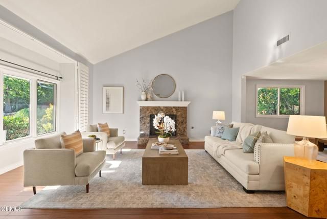 2533 Canyon View Lane, Pasadena, CA 91107