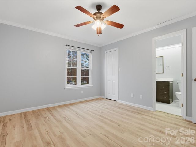 9404 S Vicksburg Park Court, Charlotte, NC 28210