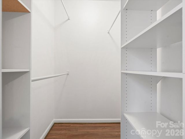 9404 S Vicksburg Park Court, Charlotte, NC 28210