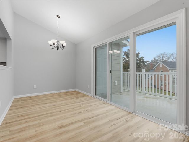 9404 S Vicksburg Park Court, Charlotte, NC 28210