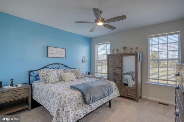 320 CLEAR STREAM DR, Dover, DE 19904