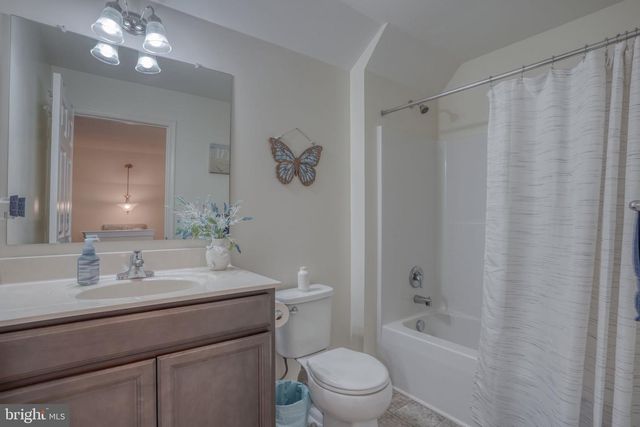 320 CLEAR STREAM DR, Dover, DE 19904