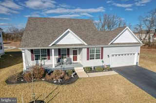 320 CLEAR STREAM DR, Dover, DE 19904