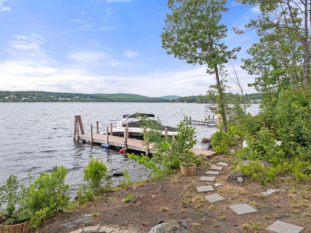 5 Michaels Way, Laconia, NH 03246