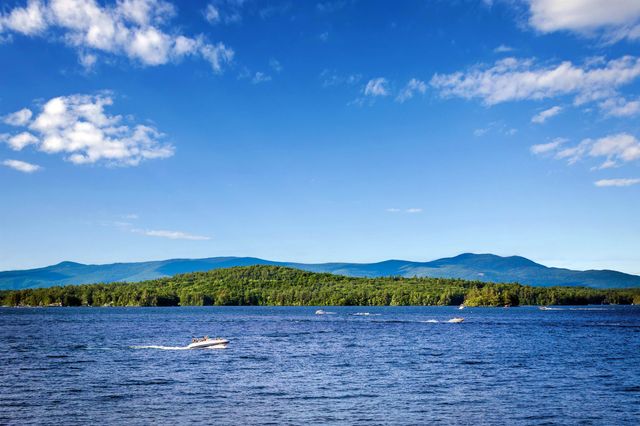 5 Michaels Way, Laconia, NH 03246