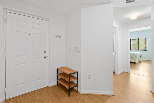 2727 Anzio Court 307, Palm Beach Gardens, FL 33410